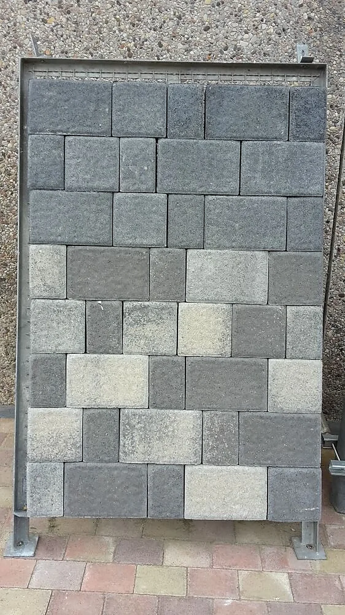 Struktur XL Großformat in der Ausstellung